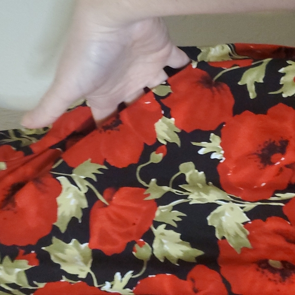 Magnolia Place Poppy skirt - Picture 3 of 5